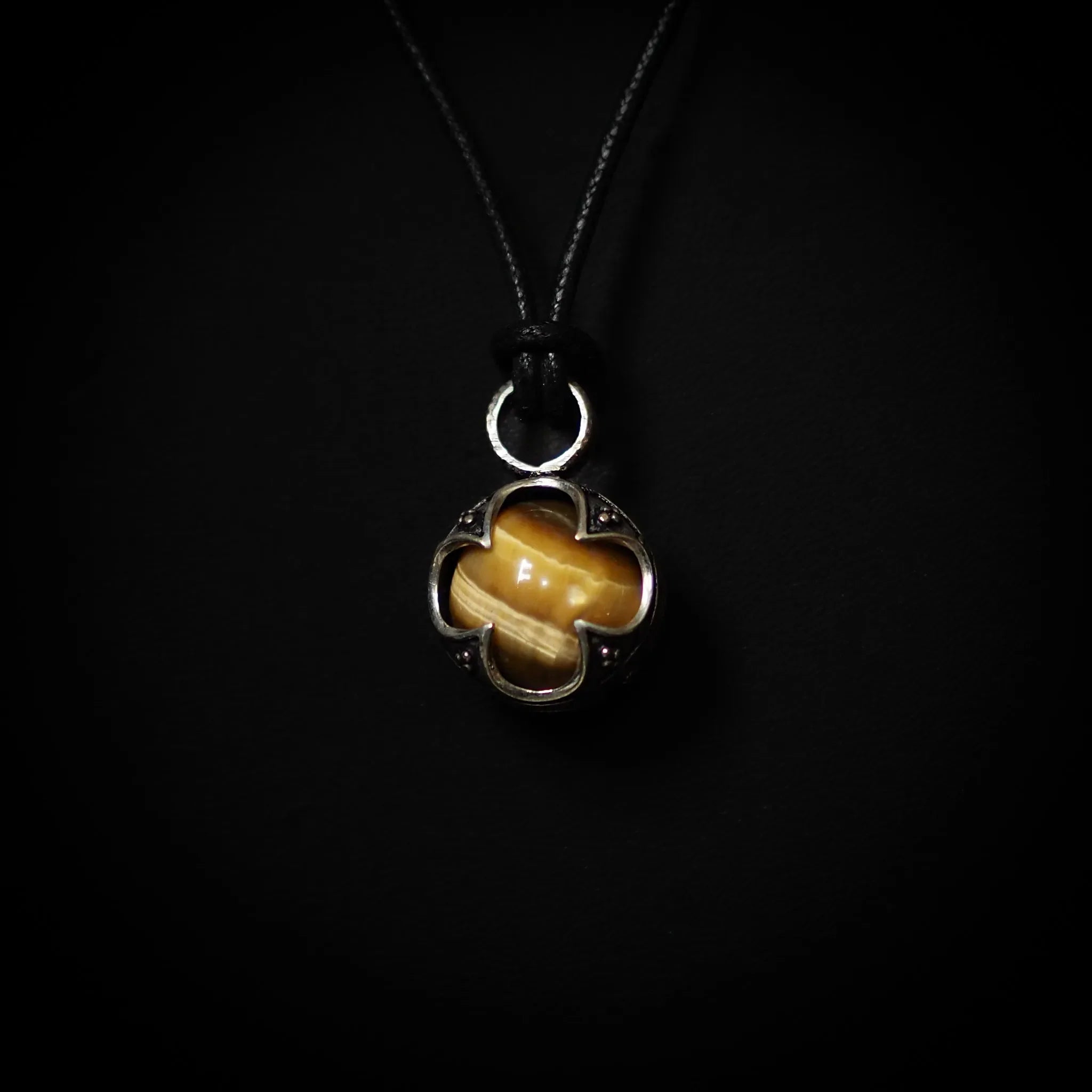 Gotland Pendant, Tiger's Eye