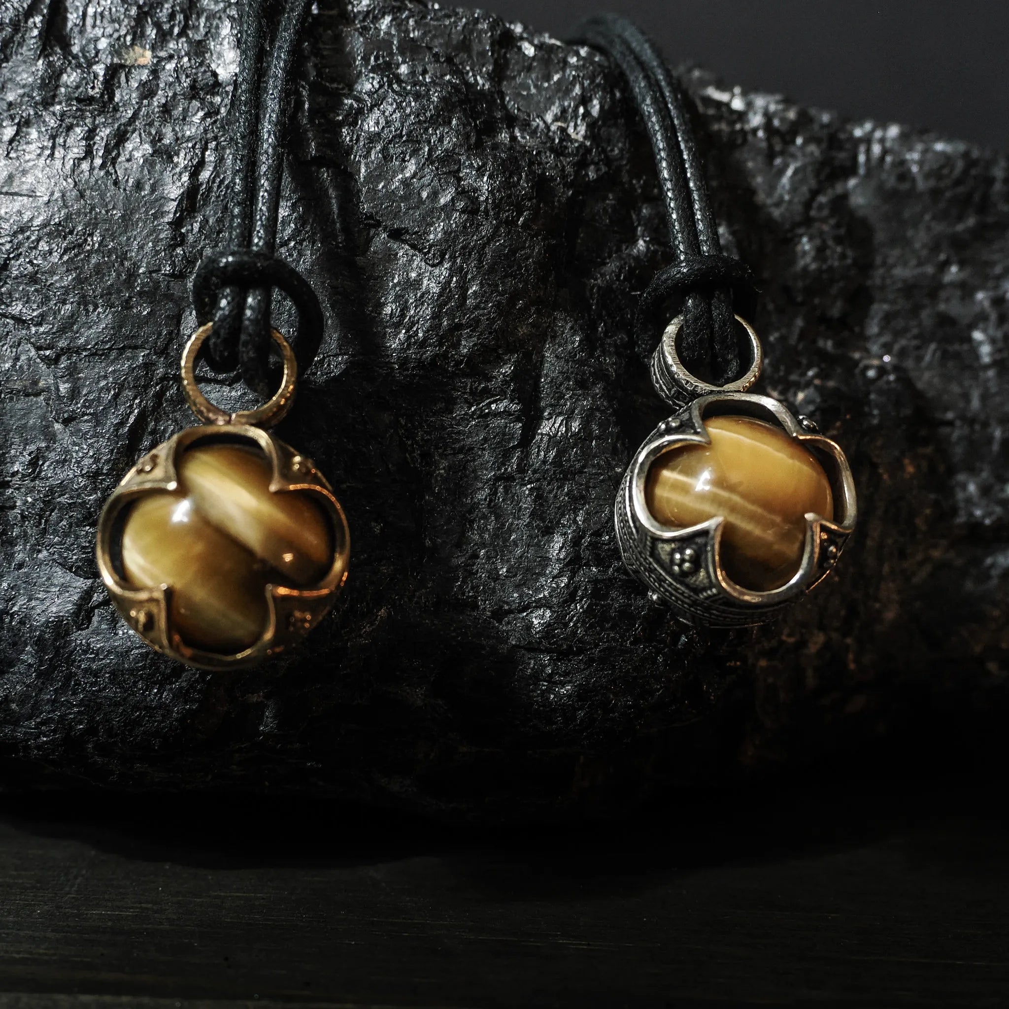 Gotland Pendant, Tiger's Eye