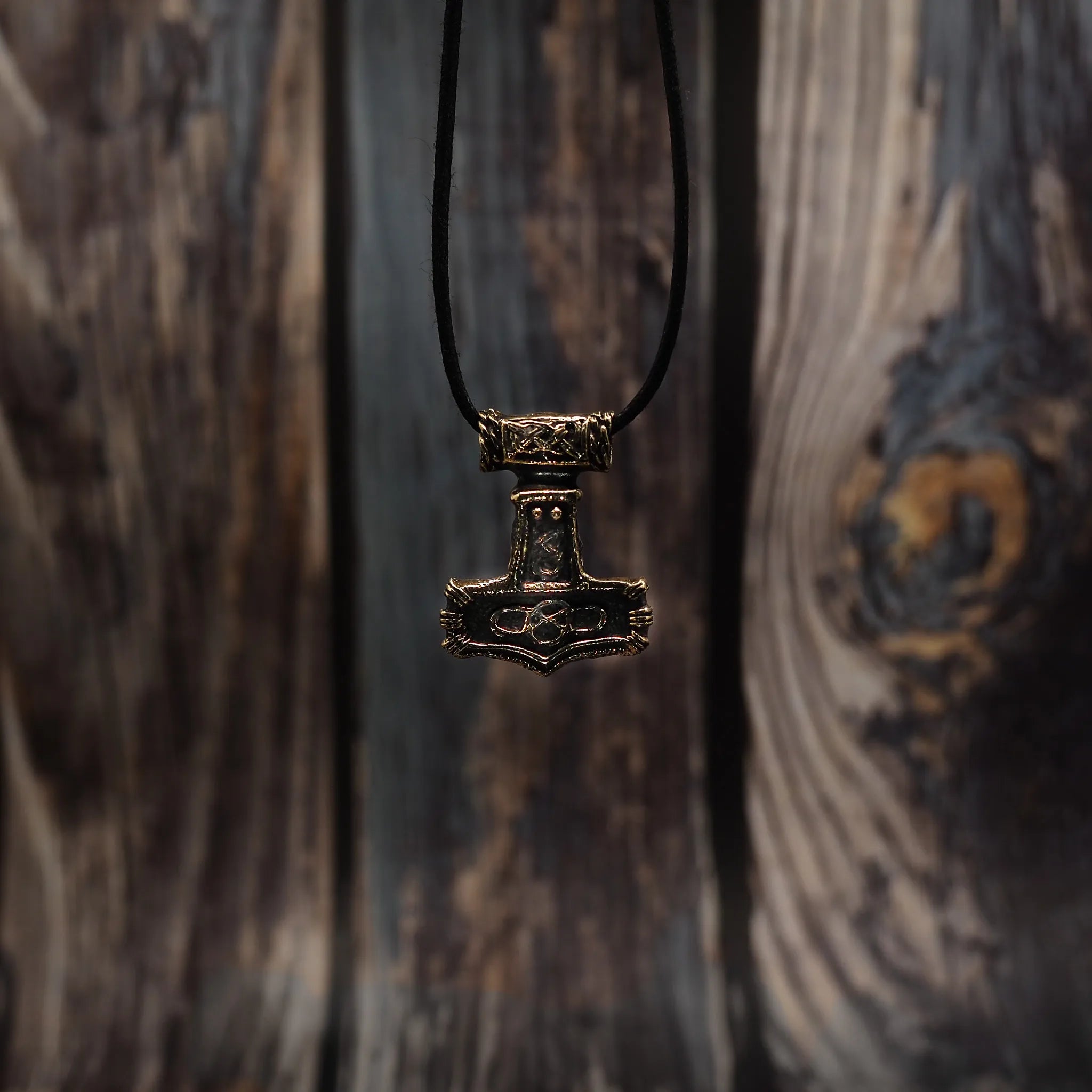 Thor's Hammer in Bronze, Eternal Strength