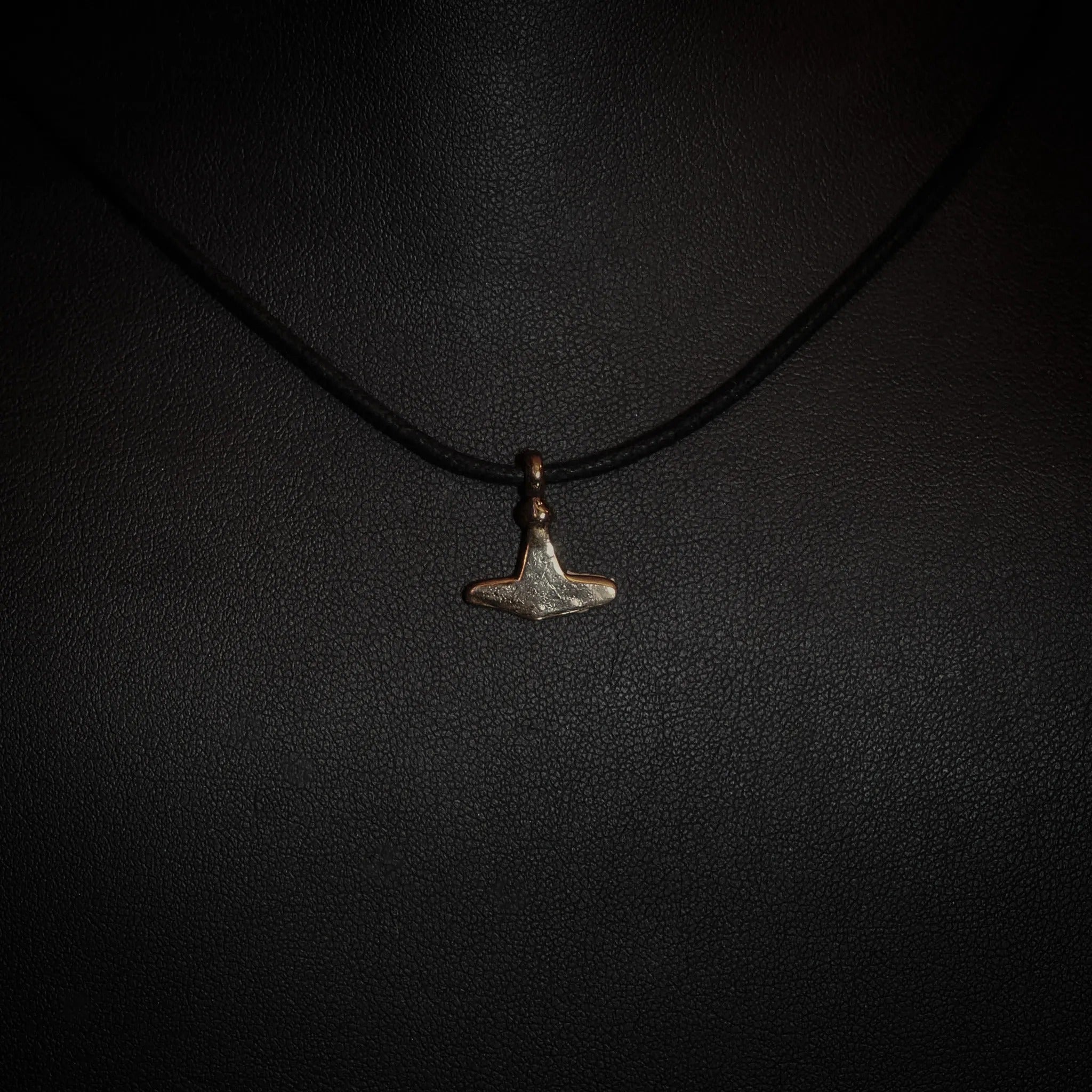 Thor's Hammer Gotland, Bronze