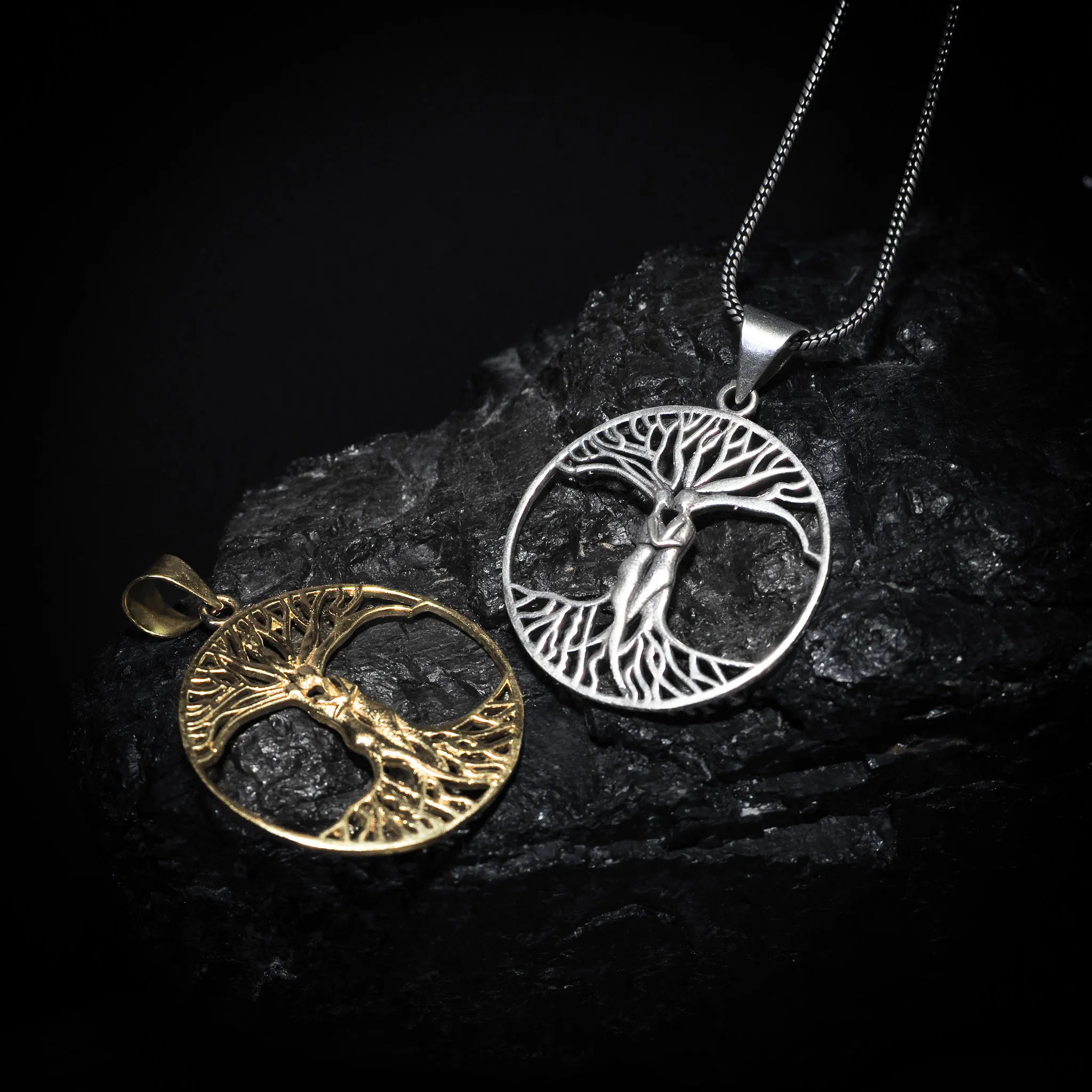 Amulett, Ask och Embla ur livets träd, stor.